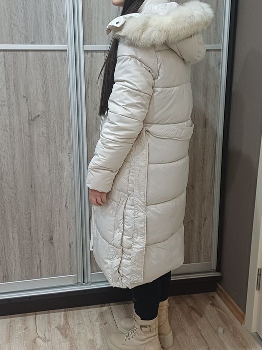 Зимно дълго яке.