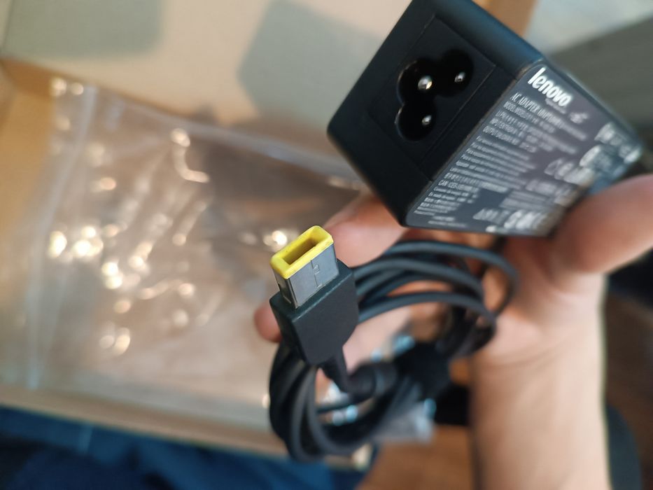 Блок питание для ноутбука Lenovo