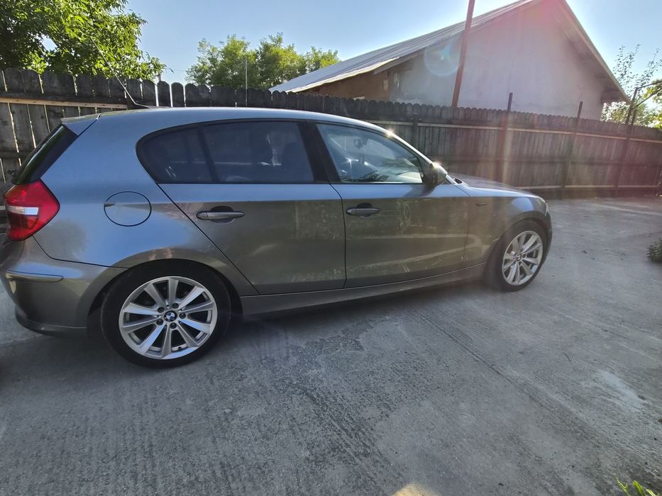 Autoturism bmw serie 1