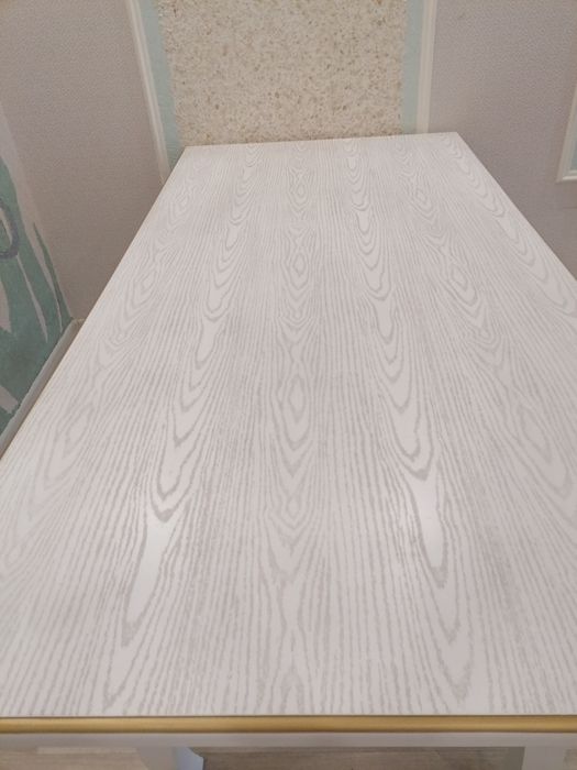 Продам за 100000тг стол обеденный, 2м х 1м