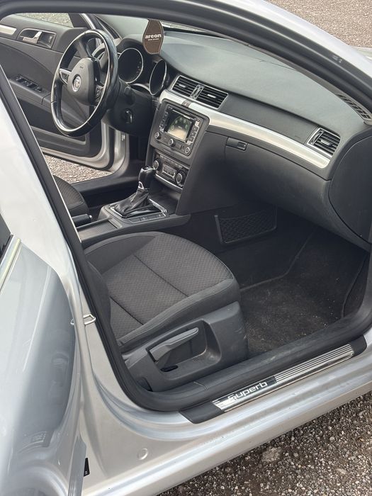 Шкода Супърб 1.6TDI НОВ ВНОС