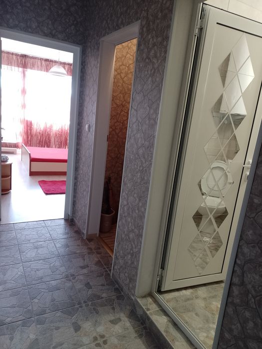 Дава се под наем Двустаен апартамент в Бургас, Център - 83 кв.м за 331.5 € - Снимка #11