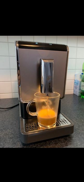 Кафе  автомат  Tchibo Esperto Caffe