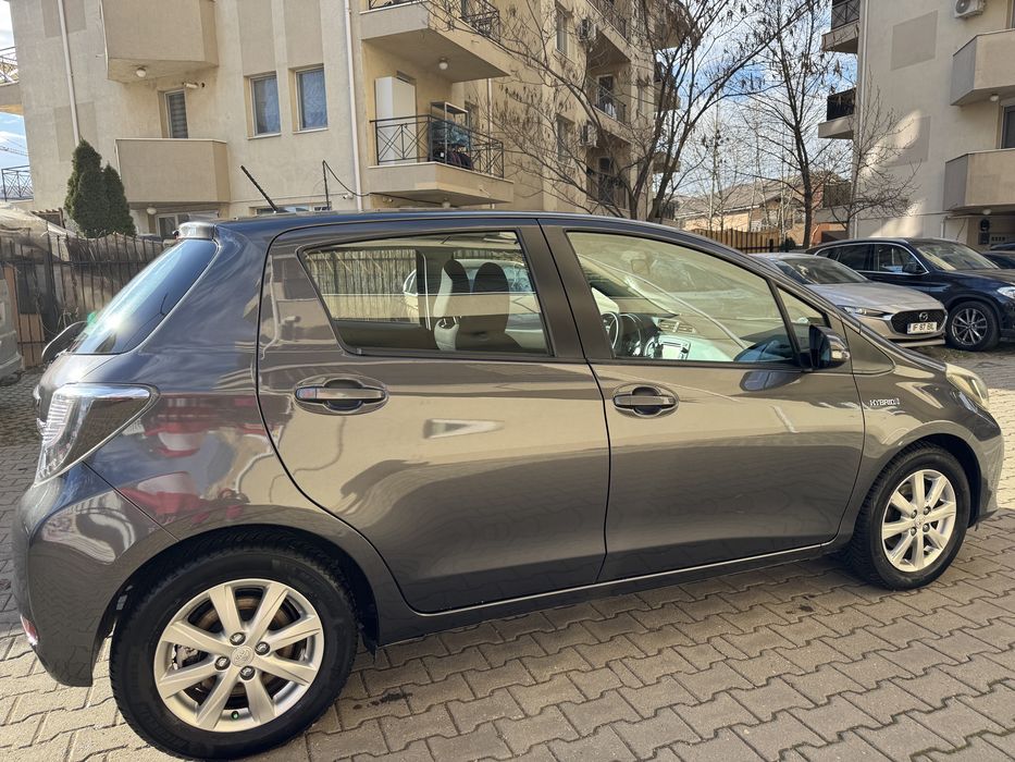 Toyota Yaris Hybrid