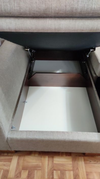 Стильный, большой, раскладной диван из трёх модулей. Б. У.