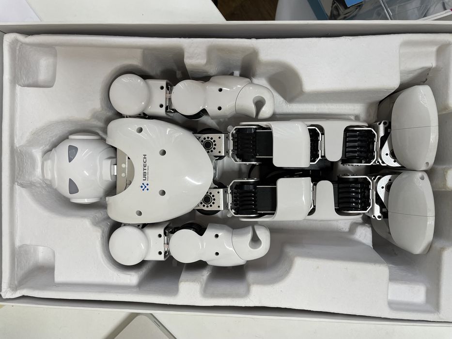 Программируемый робот гуманоид Ubtech Alpha 1 Pro. Оригинал