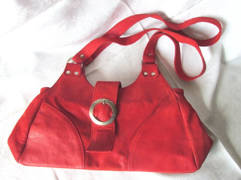 Geanta de umar, dama, piele intoarsa, culoarea rosie