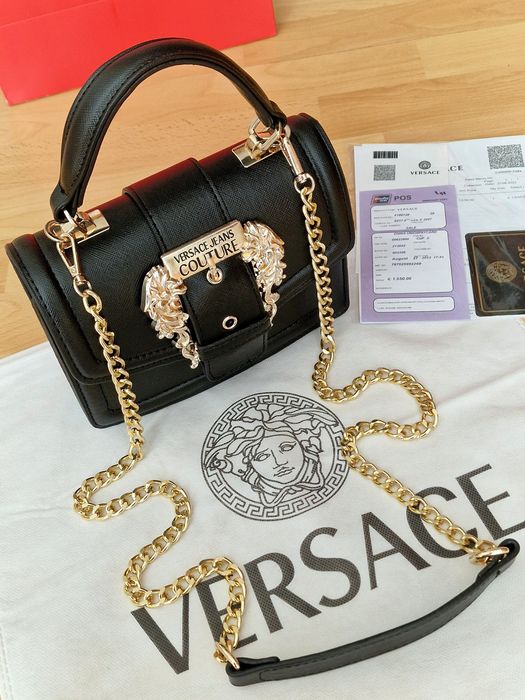 Geanta Versace, super model import Italia, logo metalic, curea detasabila, saculet, etichetă