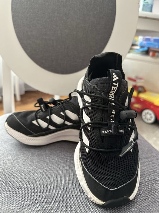 Adidasi, adidas terrex, marimea 29!