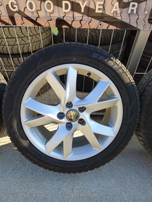 Джанти Alutec 17 цола , 5х110 , 7j , et38 225/50/17 Alfa Romeo  Opel