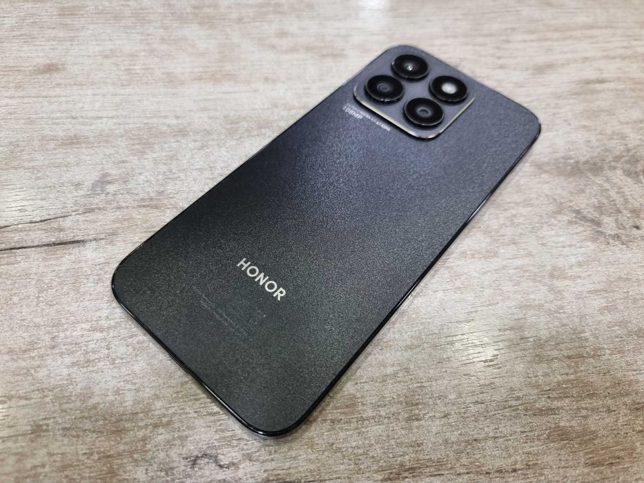 Телефон Honor x8b