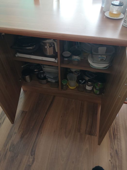 Кухненски остров + 4 стола, масив