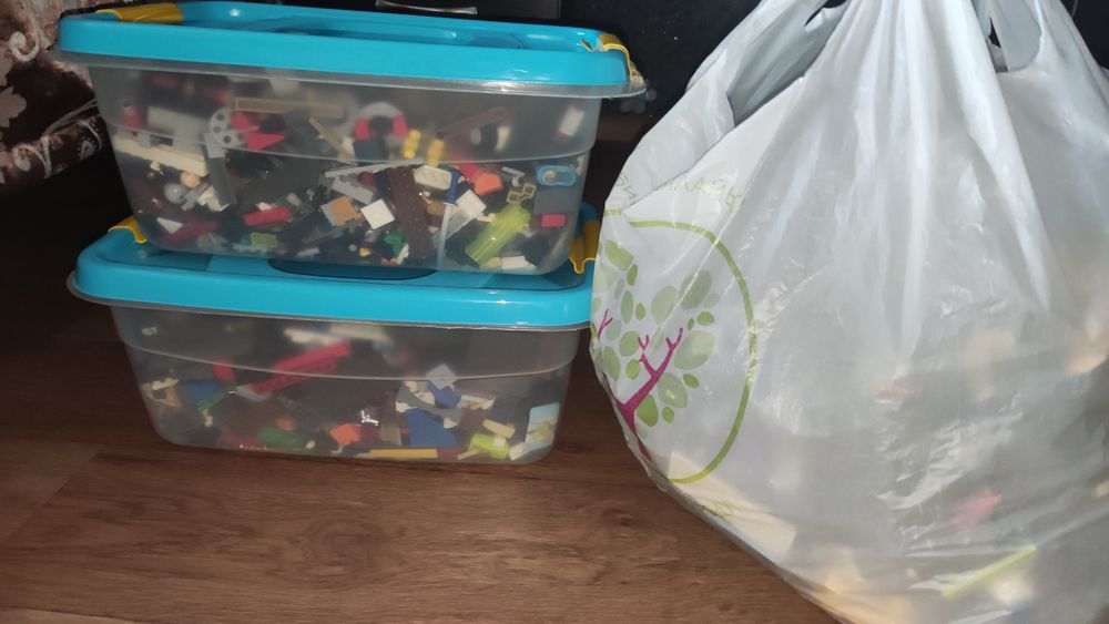 Продам Лего (не оригинал)