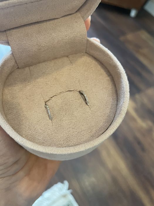 Златни обеци с диаманти