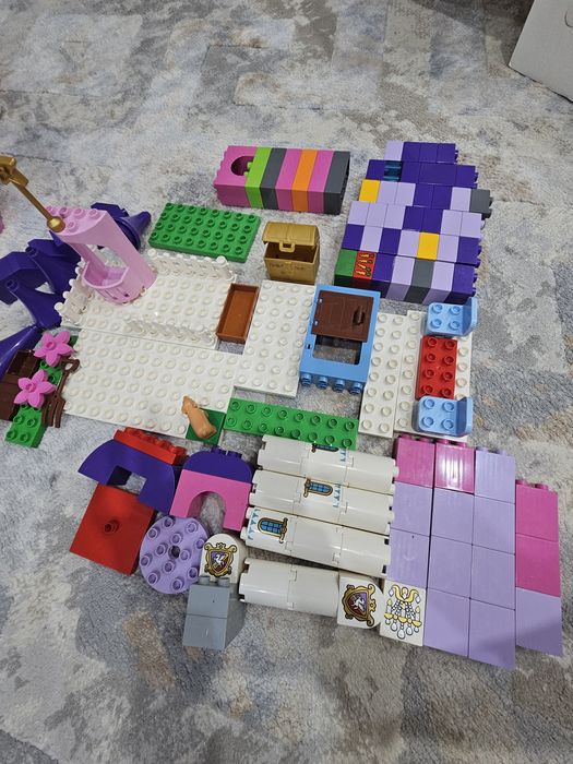 Продам конструктор для девочек