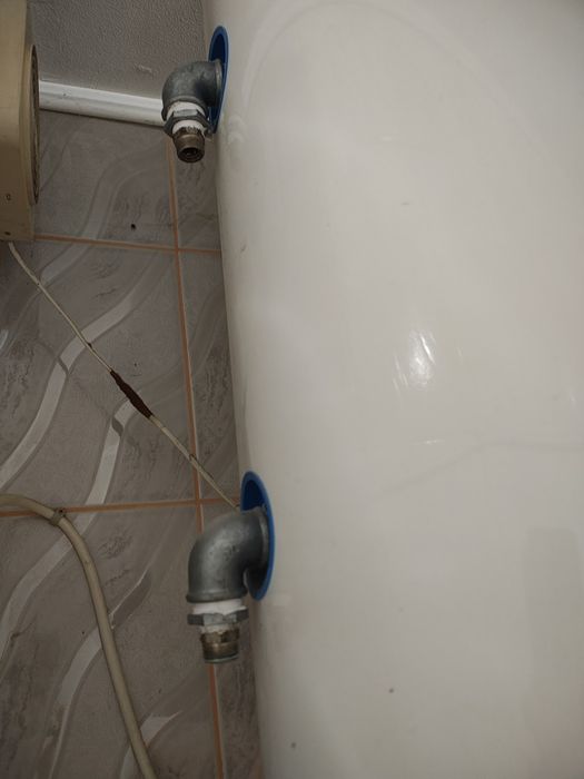 Boiler electric ariston  cu serpentina