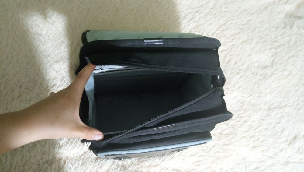 Детский школьный рюкзак для его или ее