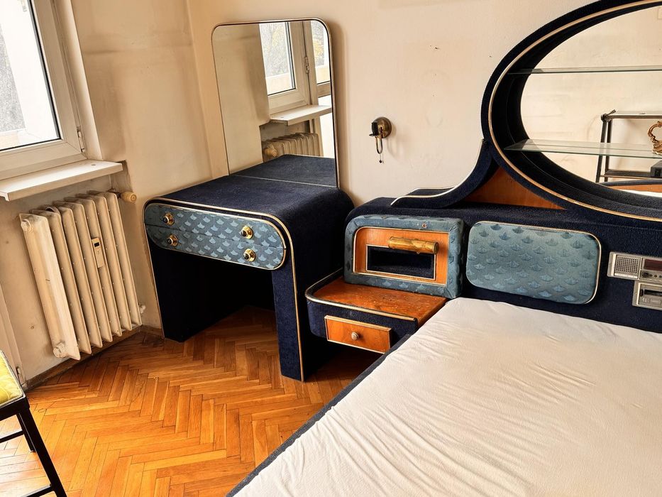 Спалня, гардероб, тоалетка