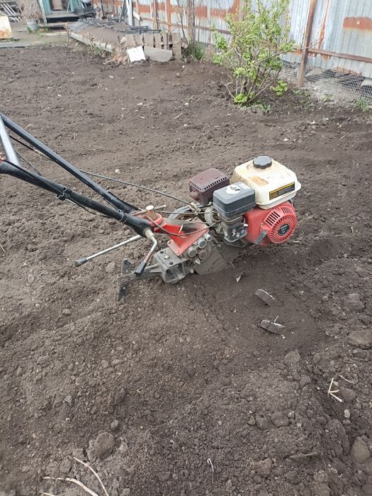 Вспашка земли вспашка земли