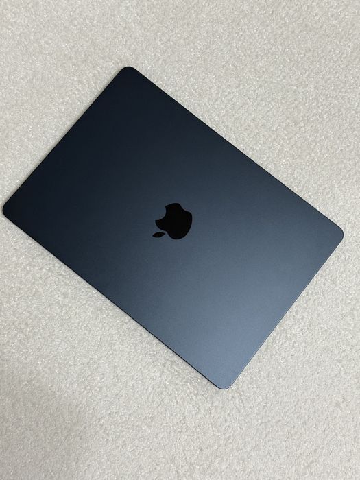 Macbook air M2 2022