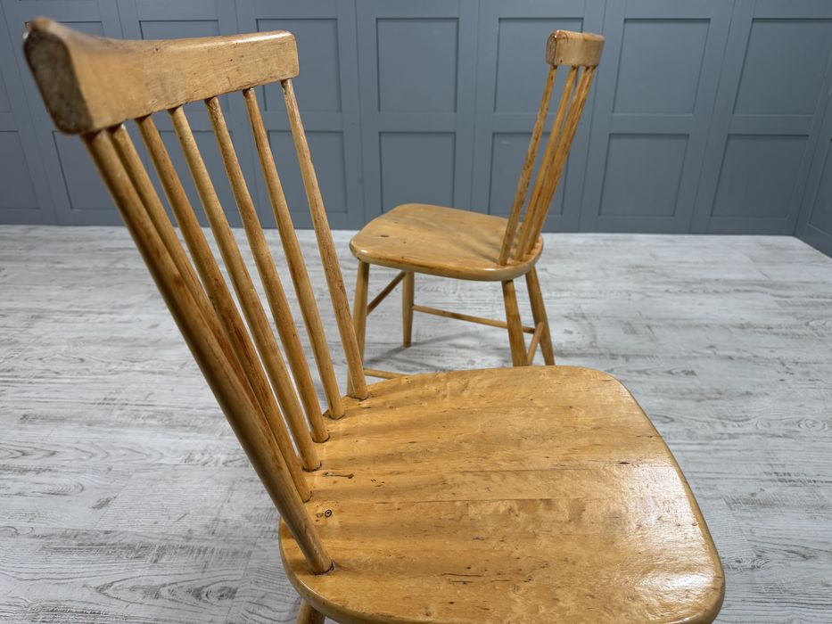 Чифт трапезни столове К009