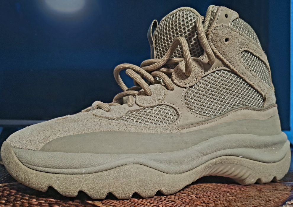 !! Adidas Yeezy Desert Boot Oil EG6462 - NOI !!
