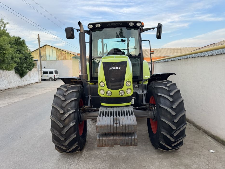 Traktor 2018 yil arion  640 630 claas aryon jonderre new holland klas