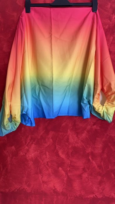 Bluza colarata de vara