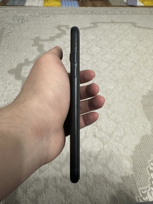 iPhone XR 64 GB, черный