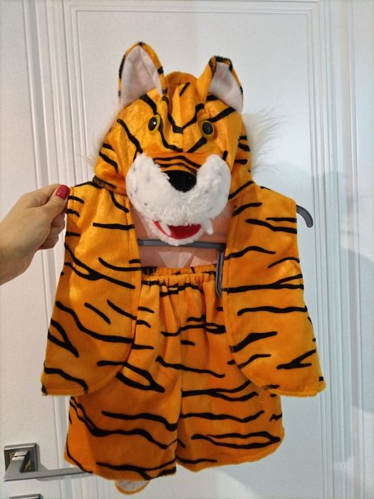 Прокат Новогодний костюм