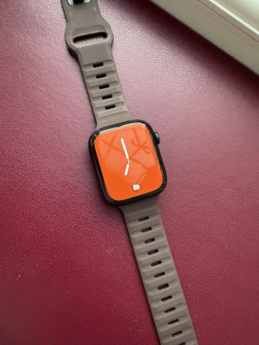Apple watch 8 series 45 mm, оригинал б/у.