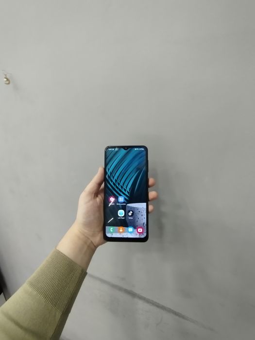 Samsung a12  64g arzon