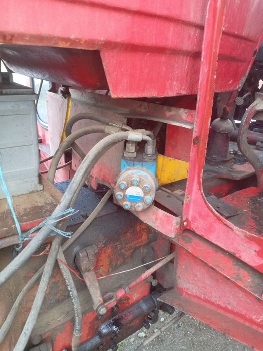 Tractor u 650....