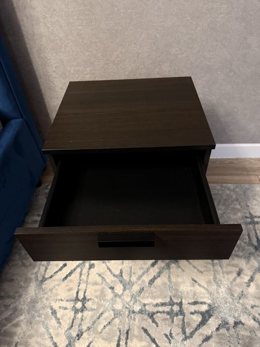 Тумба прикроватный