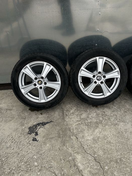 Джанти с гуми 5х114.3 16цола