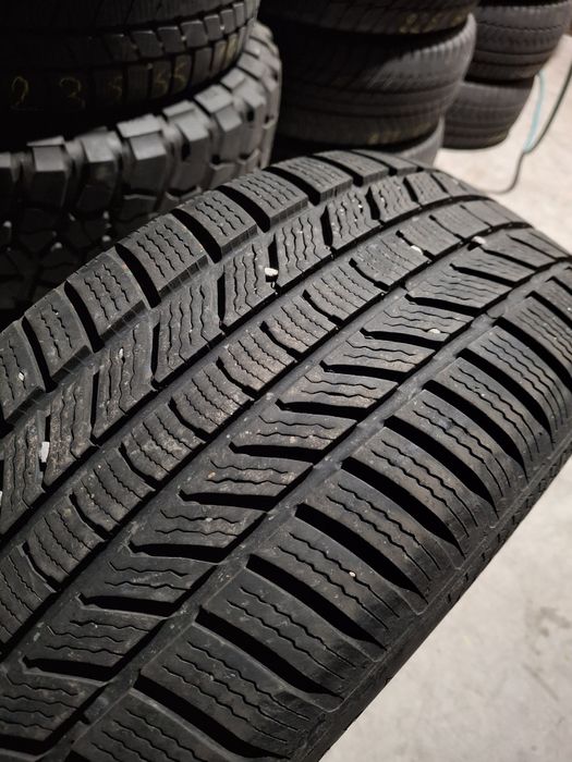 2 Anvelopele de iarnă 225  55 r17 Continental