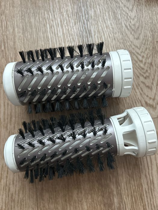 Фен-щетка Rowenta оригинал,новый