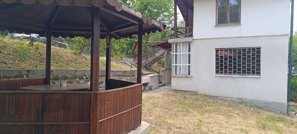 Продава се Къща в с. Драгичево, Област Перник - 120 кв.м за 1105 €/кв.м - Снимка #2