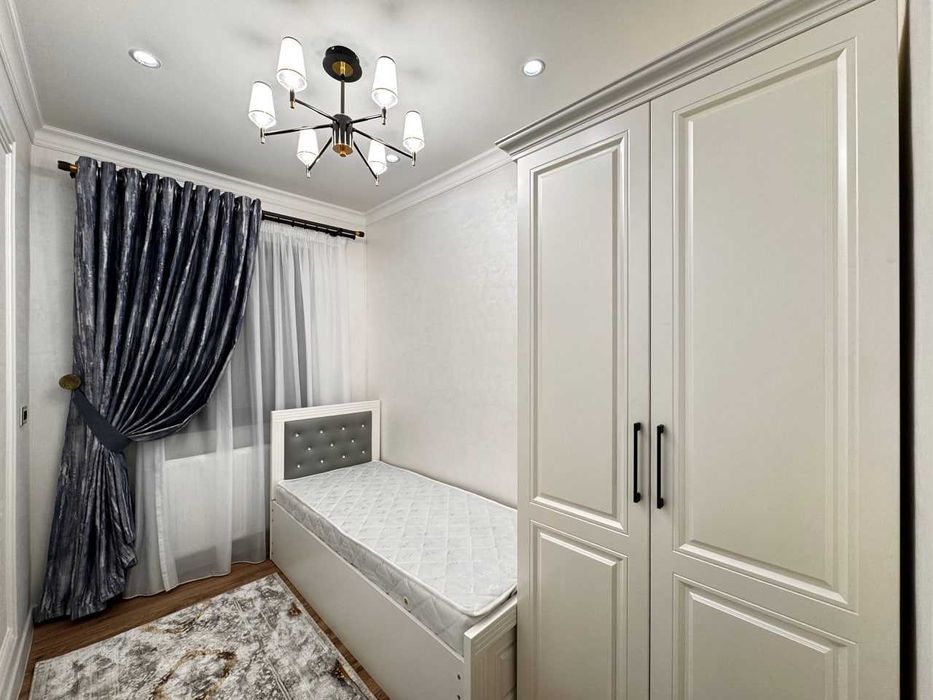 2х комнатная квартира на 3 этаже 66кв/м, в Самарканде