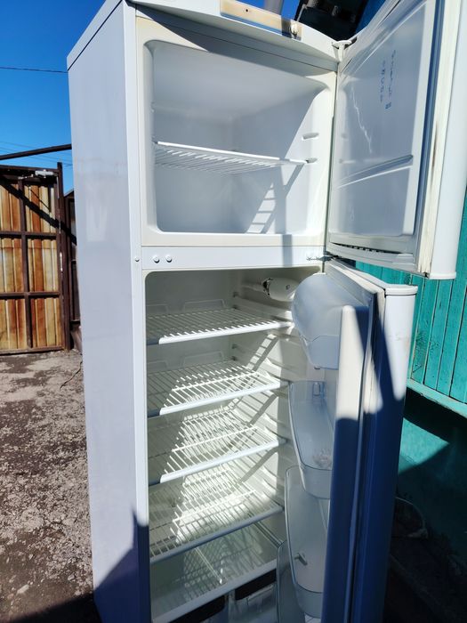 Продам холодильник рабочии