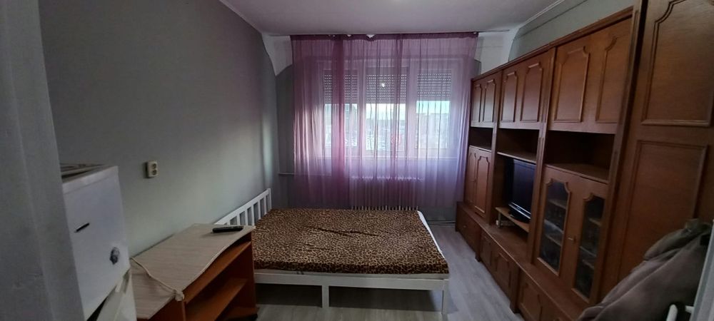 Dau in chirie garsoniera