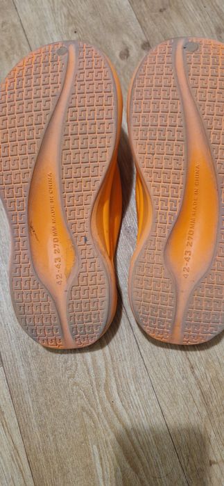 Уникални джапанки Smile от Испания