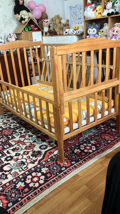 Манеж с матрасом. Кровать детская.