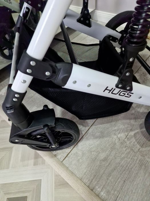 Коляска-трансформер Hugs