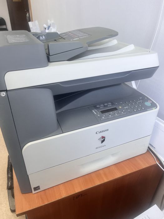 Продам 2 не работающих принтера на запчасти