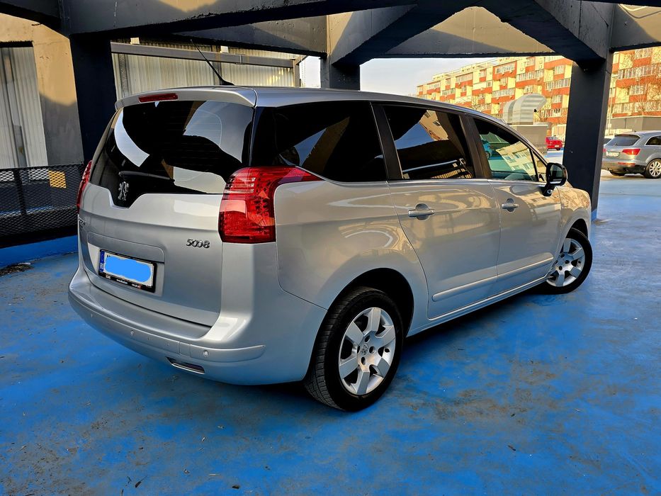 PEUGEOT 5008 / 2014 / 2.0 diesel / 150 CP / euro 5 / cutie manuala /