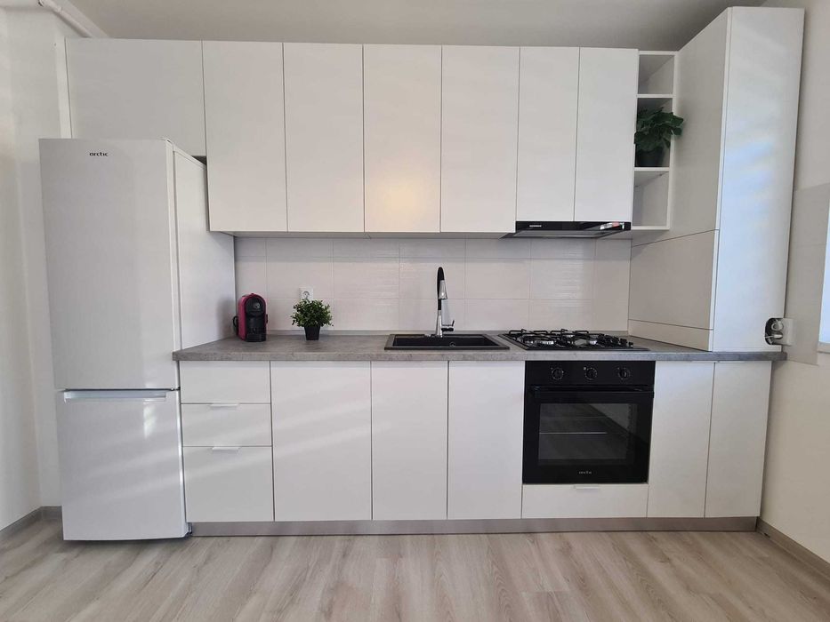 Inchiriere apartament 2 camere + parcare privata | Subcetate City |