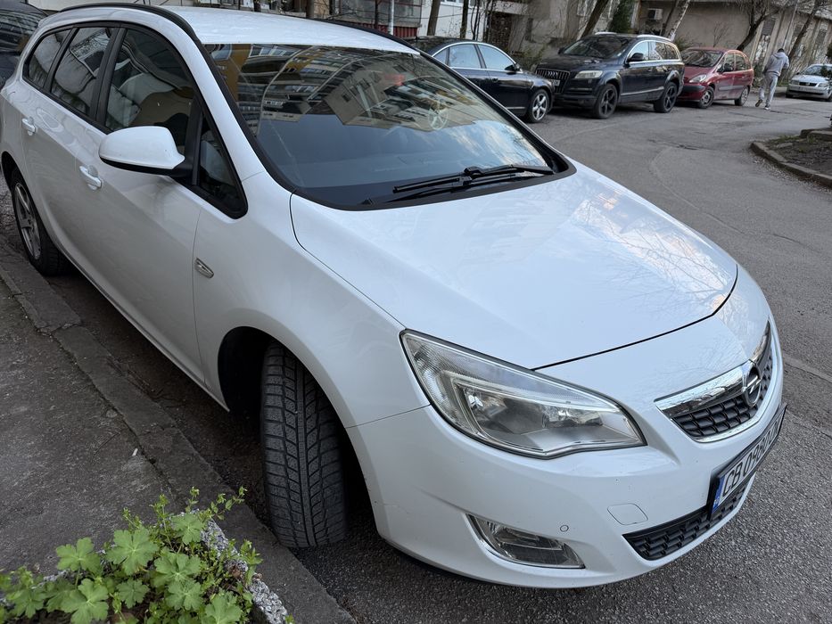 Opel Astra J 1.7 CDTI