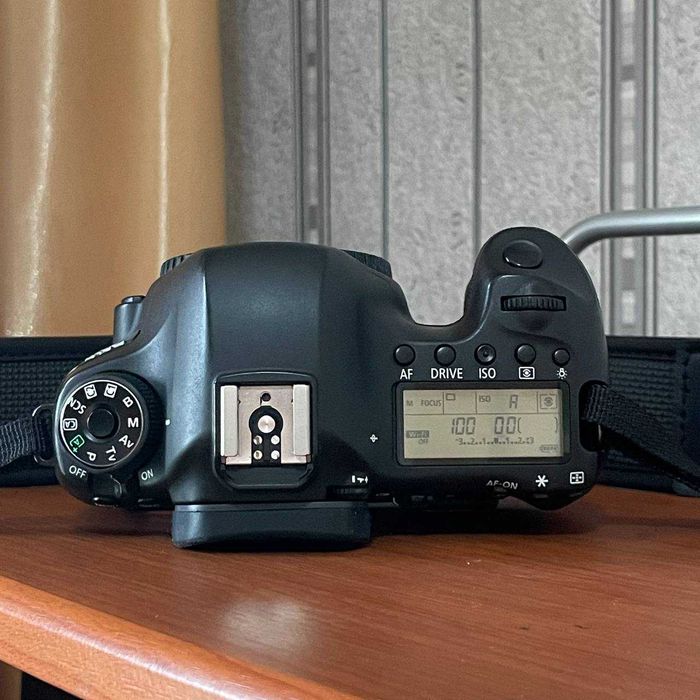 Фотоаппарат Canon EOS 6D (WG) Body