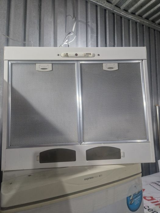 Продам вытяжку Beko